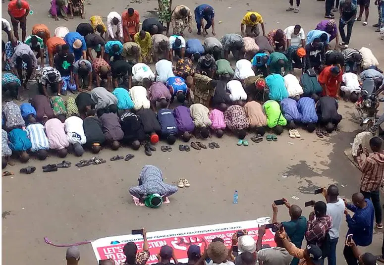 Muslim-protesters